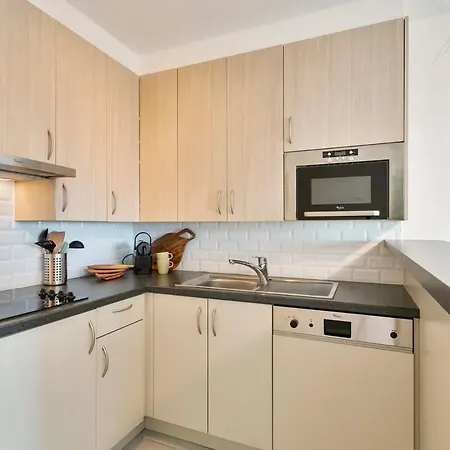 Huswell - Cosy With Amazing View *